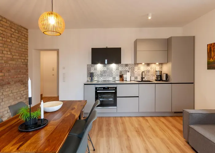 Hirschmann 1 Mit Terrasse * Браунлаге