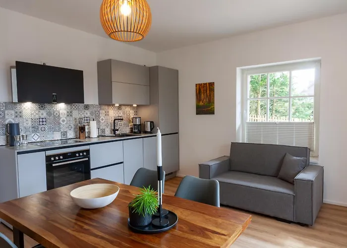 Hirschmann 1 Mit Terrasse