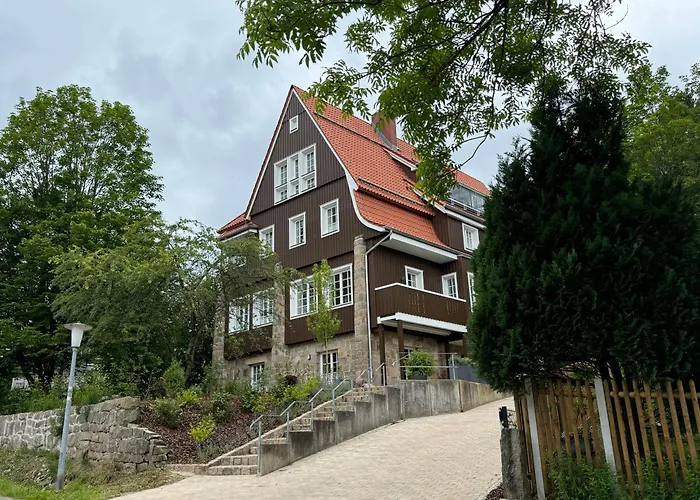 Апартаменты Hirschmann 1 Mit Terrasse