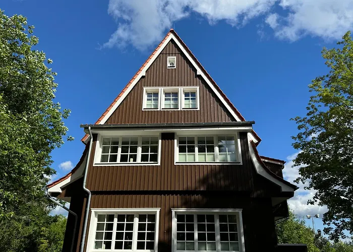 Hirschmann 1 Mit Terrasse Браунлаге