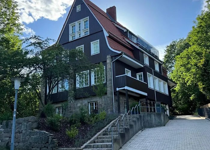 Апартаменты Hirschmann 1 Mit Terrasse *