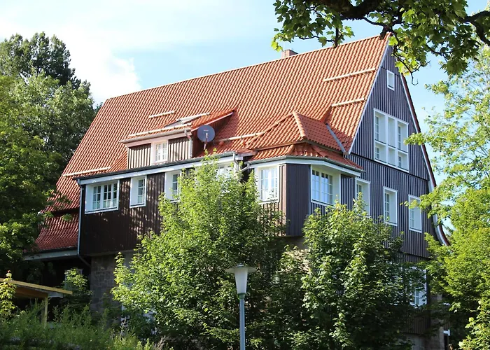 Hirschmann 1 Mit Terrasse * Браунлаге